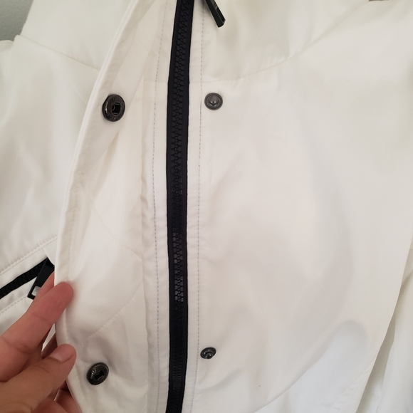 Jacket - Picture 3 of 3